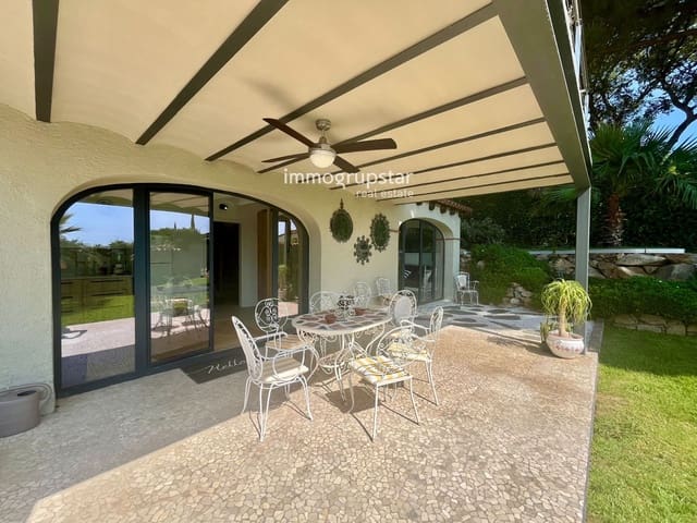 4 soveværelse Villa til salg i Calonge i Sant Antoni med swimmingpool garage - € 975.000 (Ref: 9958188)