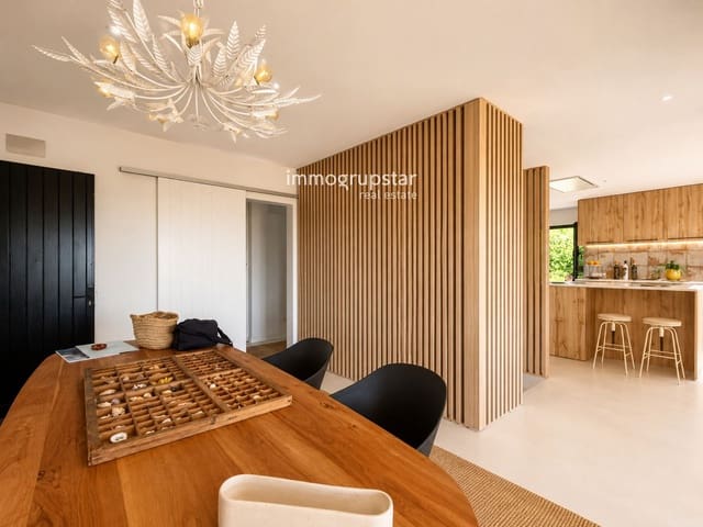 4 soveværelse Villa til salg i Calonge i Sant Antoni med swimmingpool garage - € 975.000 (Ref: 9958188)