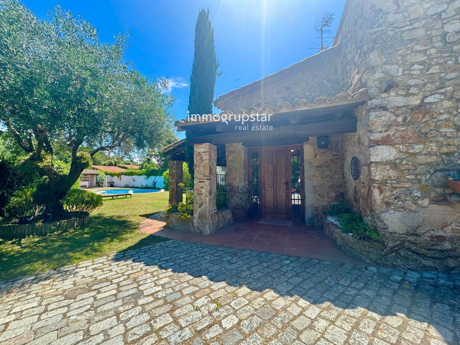 3 bedroom Villa for sale in Castell-Platja d'Aro with pool - € 996,000 (Ref: 9961232)