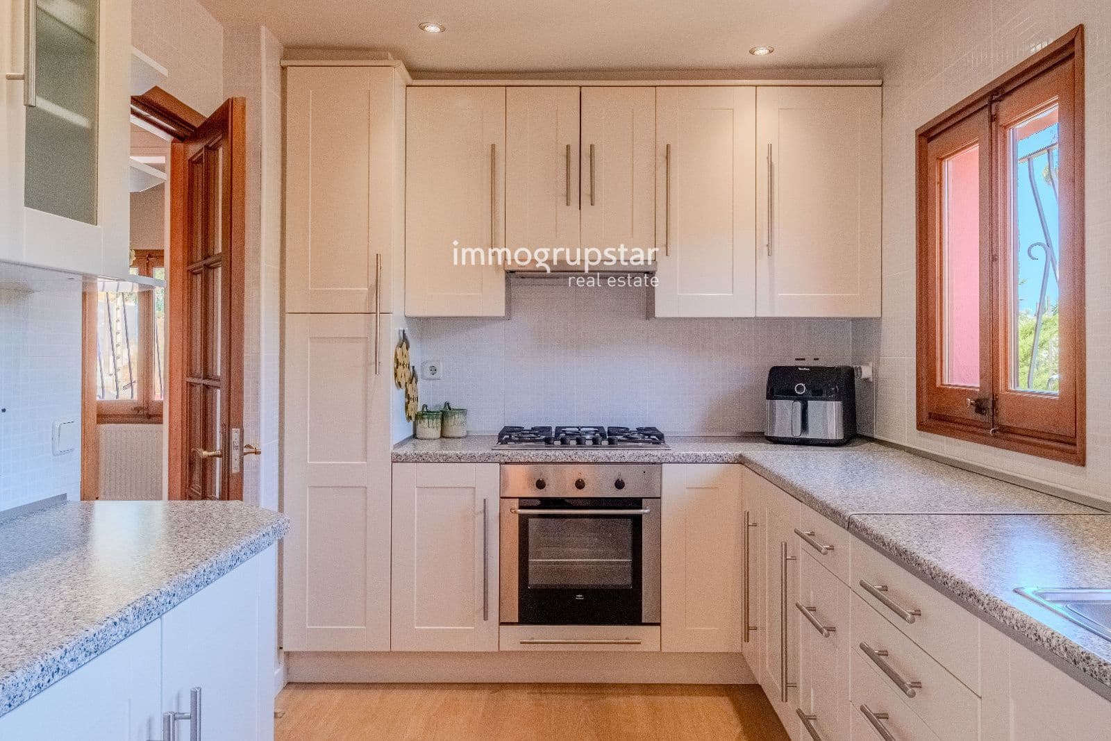 Chalet de 5 habitaciones en Calonge i Sant Antoni en venta con piscina garaje - 595.000 € (Ref: 9985931)