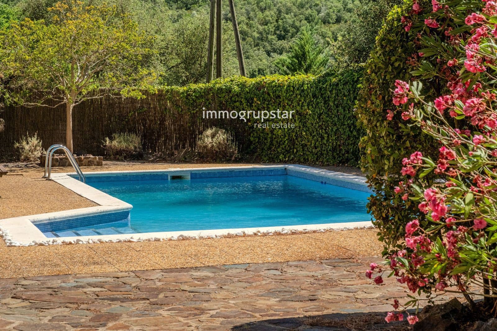 Chalet de 5 habitaciones en Calonge i Sant Antoni en venta con piscina garaje - 595.000 € (Ref: 9985931)