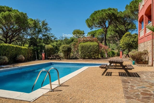 Chalet de 5 habitaciones en Calonge i Sant Antoni en venta con piscina garaje - 595.000 € (Ref: 9985931)