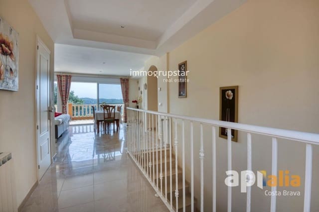 5 slaapkamer Villa te koop in Calonge i Sant Antoni met zwembad garage - € 930.000 (Ref: 9987204)