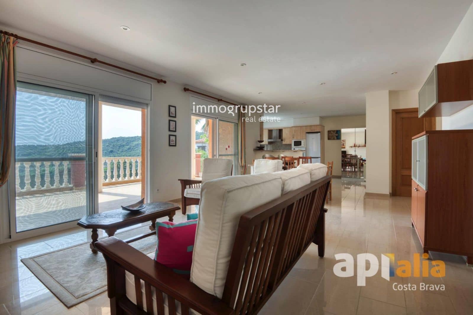 5 slaapkamer Villa te koop in Calonge i Sant Antoni met zwembad garage - € 930.000 (Ref: 9987204)