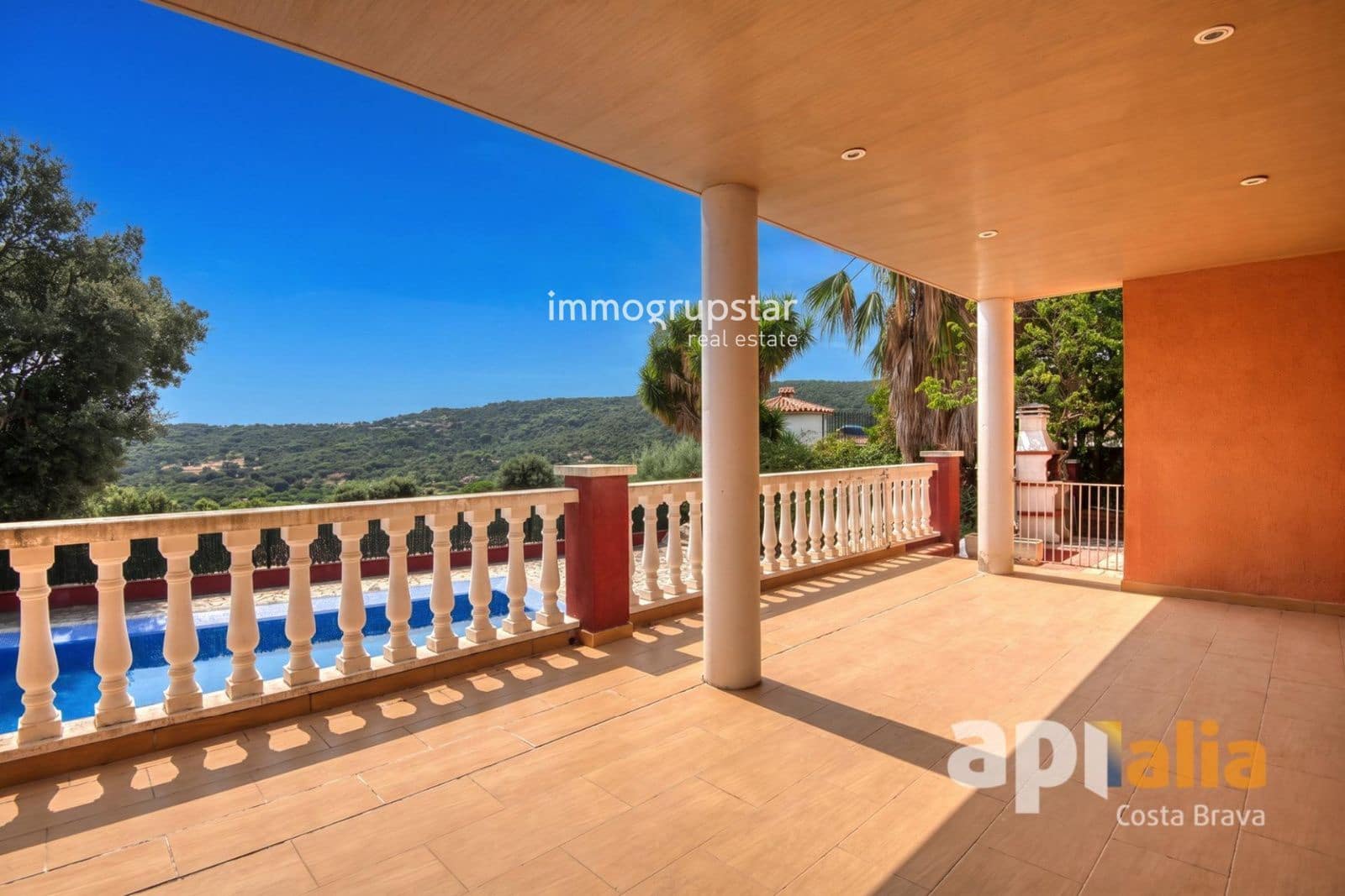 5 slaapkamer Villa te koop in Calonge i Sant Antoni met zwembad garage - € 930.000 (Ref: 9987204)