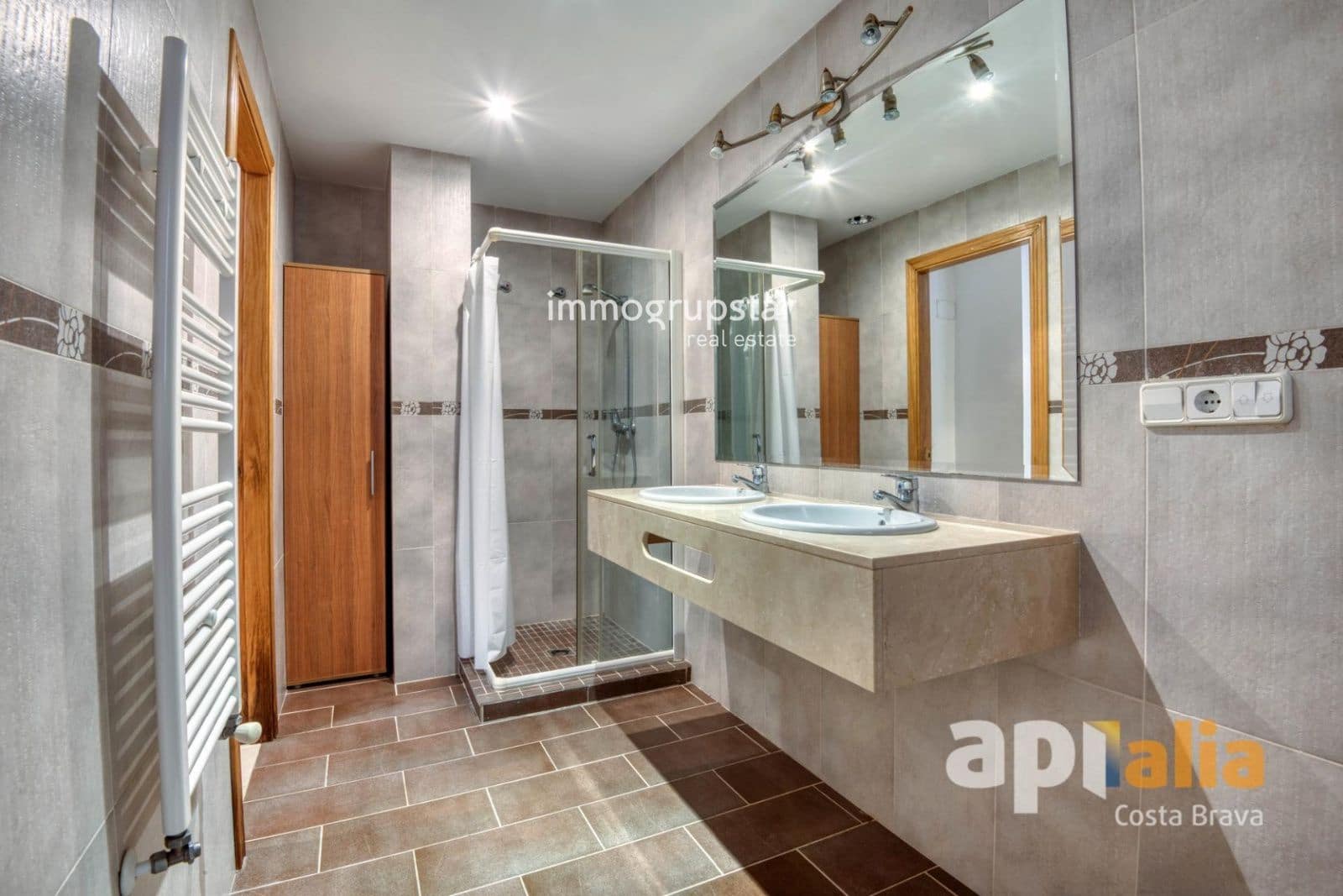 5 slaapkamer Villa te koop in Calonge i Sant Antoni met zwembad garage - € 930.000 (Ref: 9987204)