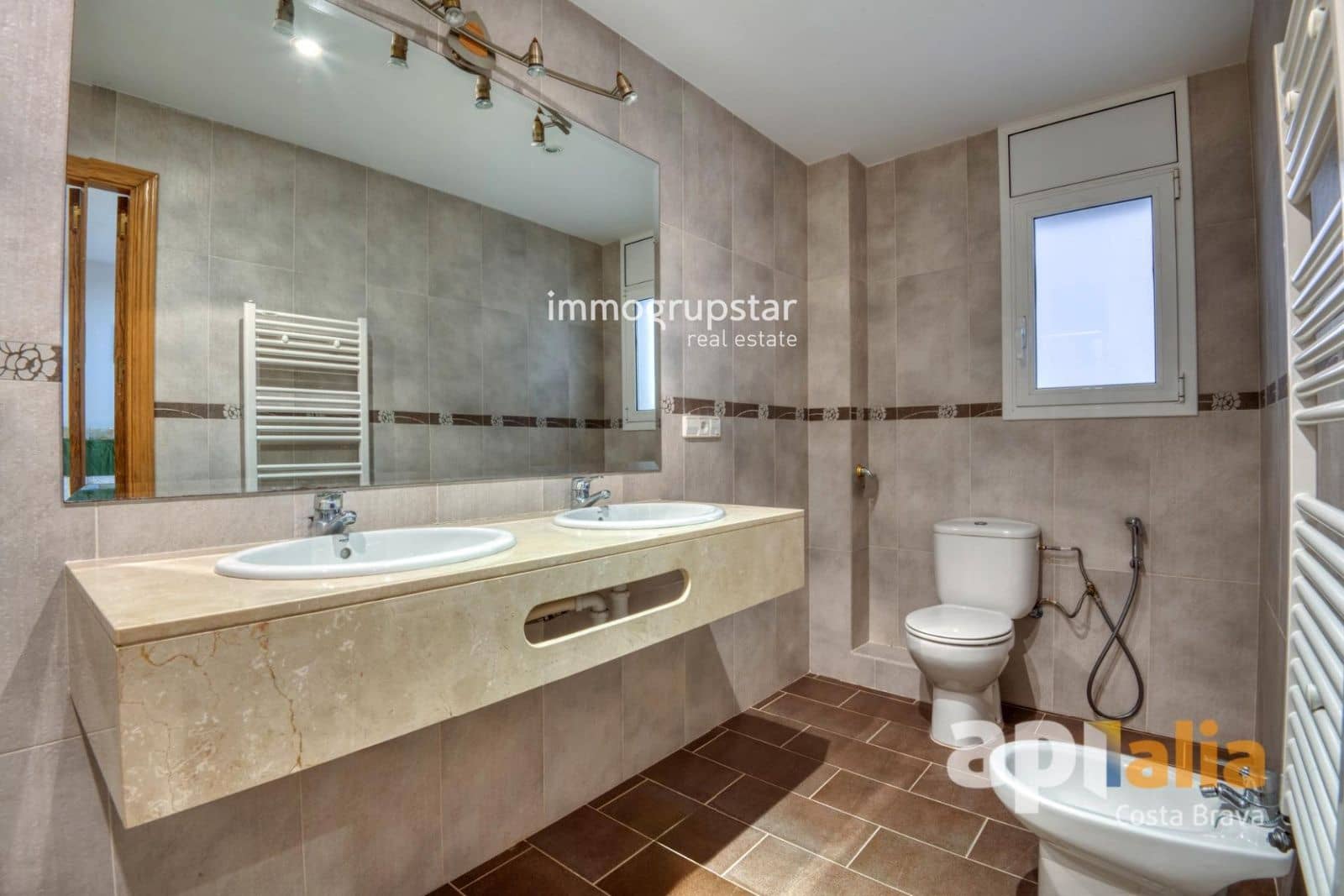 5 slaapkamer Villa te koop in Calonge i Sant Antoni met zwembad garage - € 930.000 (Ref: 9987204)