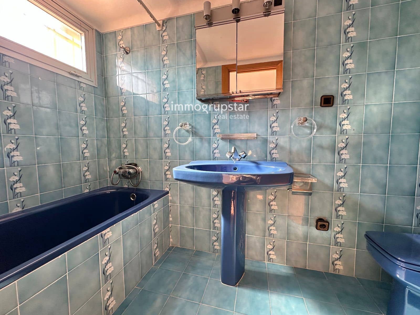 4 soveværelse Lejlighed til salg i Platja d'Aro med garage - € 369.000 (Ref: 9991539)