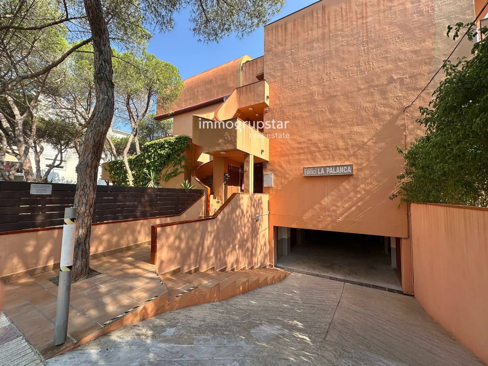 4 soveværelse Lejlighed til salg i Platja d'Aro med garage - € 369.000 (Ref: 9991539)