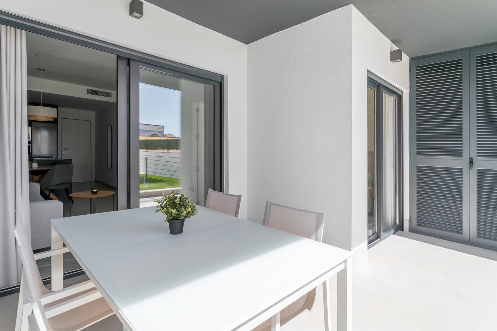 2 bedroom Apartment for sale in Torrevieja with pool - € 252,800 (Ref: 7799567)