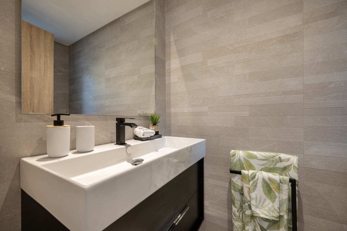 3 makuuhuone Omakotitalo myytävänä paikassa Marbella mukana uima-altaan 
autotalli - 583 000 € (Ref: 7923912)