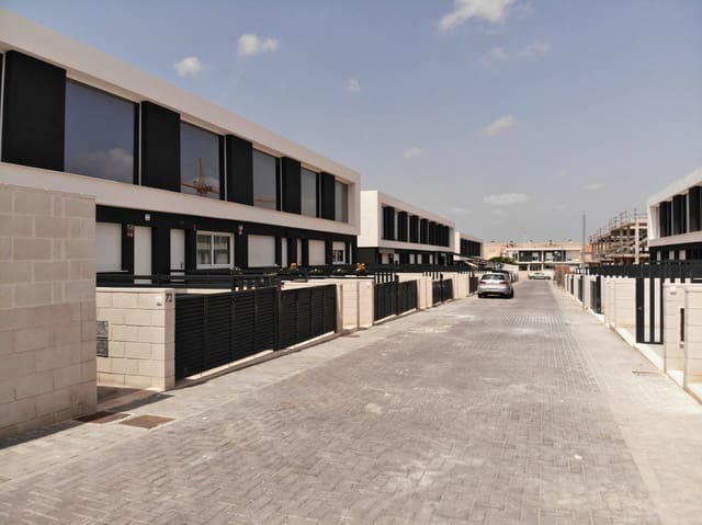 2 bedroom Terraced Villa for sale in Monte y Mar, Santa Pola with pool - € 330,000 (Ref: 8826185)