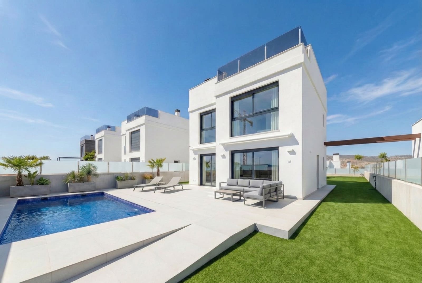 3 slaapkamer Villa te koop in Muchamiel / Mutxamel met garage - € 450.000 (Ref: 9450397)