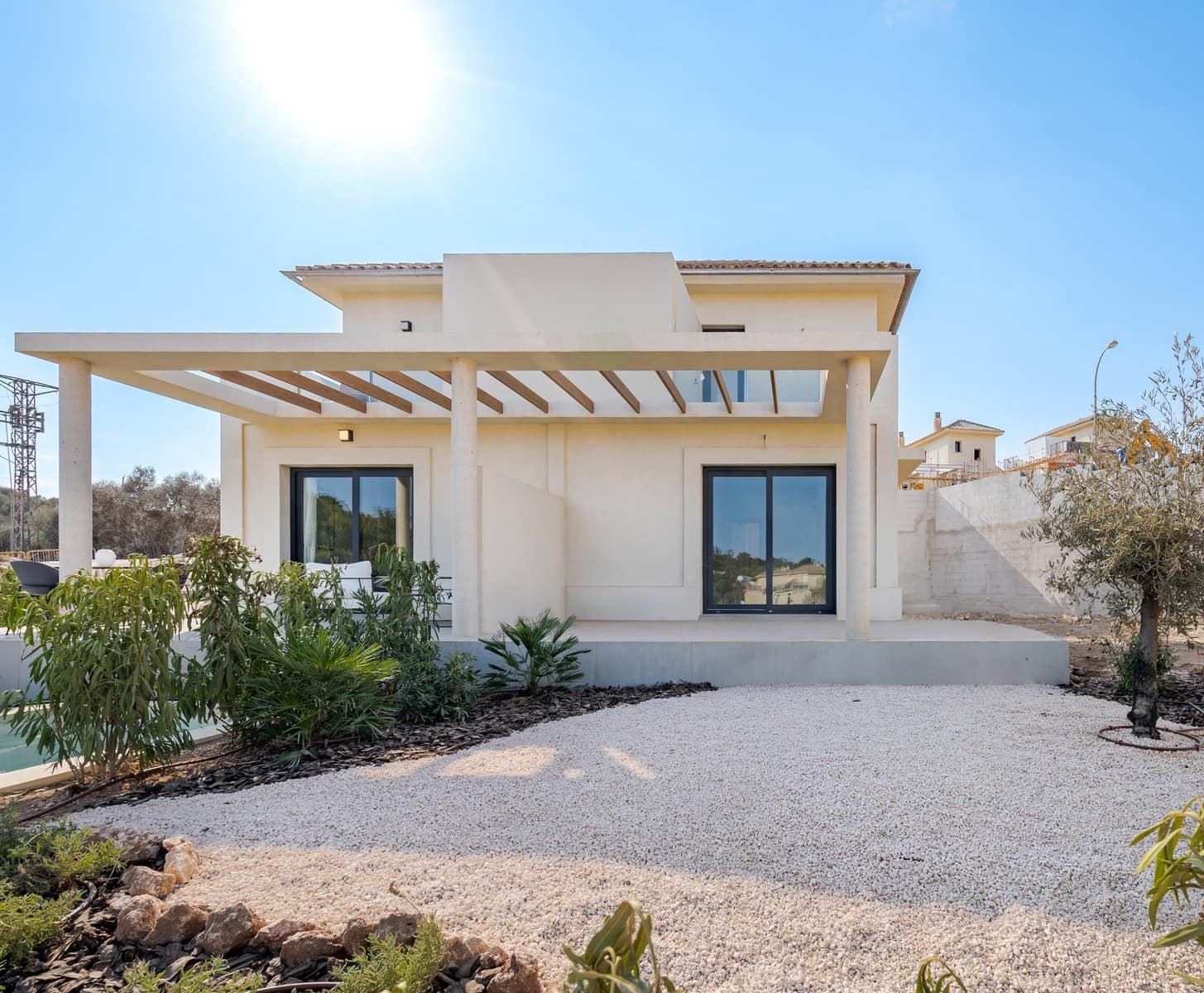 2 bedroom Villa for sale in Manacor with garage - € 433,000 (Ref: 9897309)