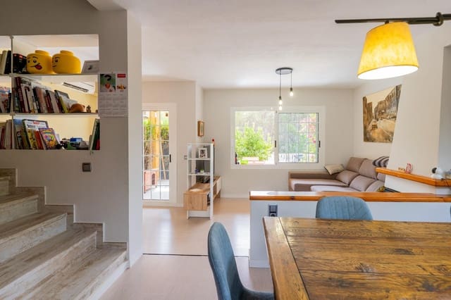 4 Zimmer Reihenhaus zu verkaufen in Puçol mit Pool Garage - 460.000 € (Ref: 10049309)