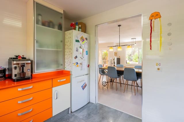 4 Zimmer Reihenhaus zu verkaufen in Puçol mit Pool Garage - 460.000 € (Ref: 10049309)