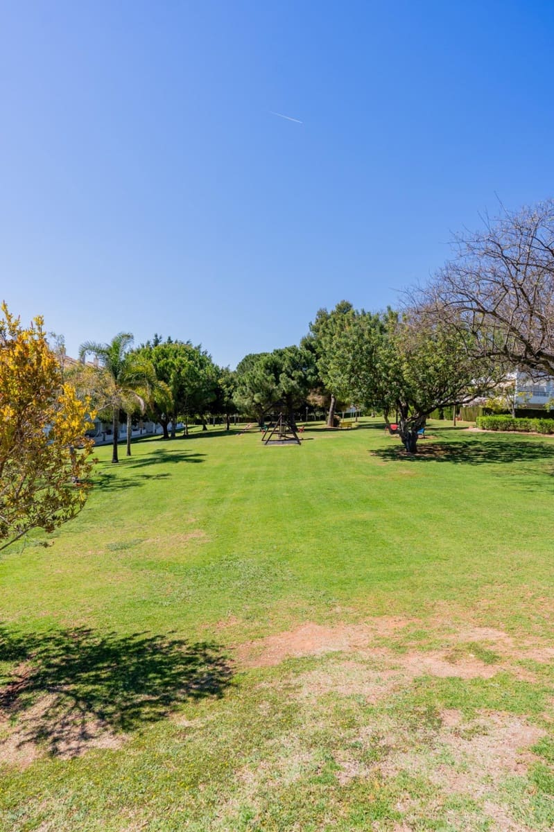 2 bedroom Apartment for sale in Pucol with pool garage - € 310,000 (Ref: 10049310)