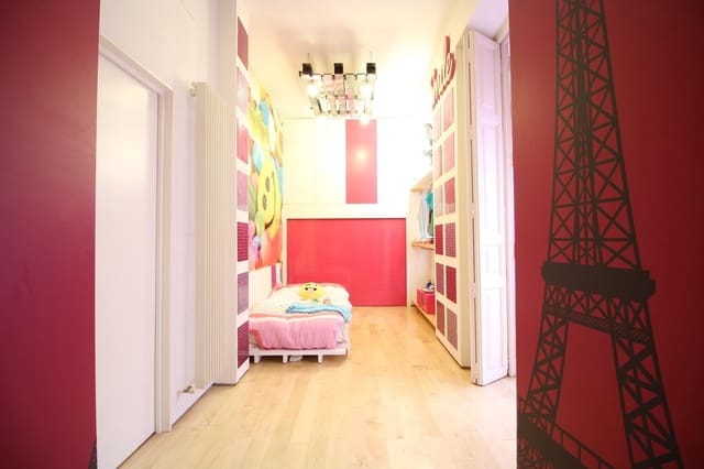 4 soveværelse Lejlighed til salg i Sant Francesc, Valencia by - € 1.000.000 (Ref: 10109722)