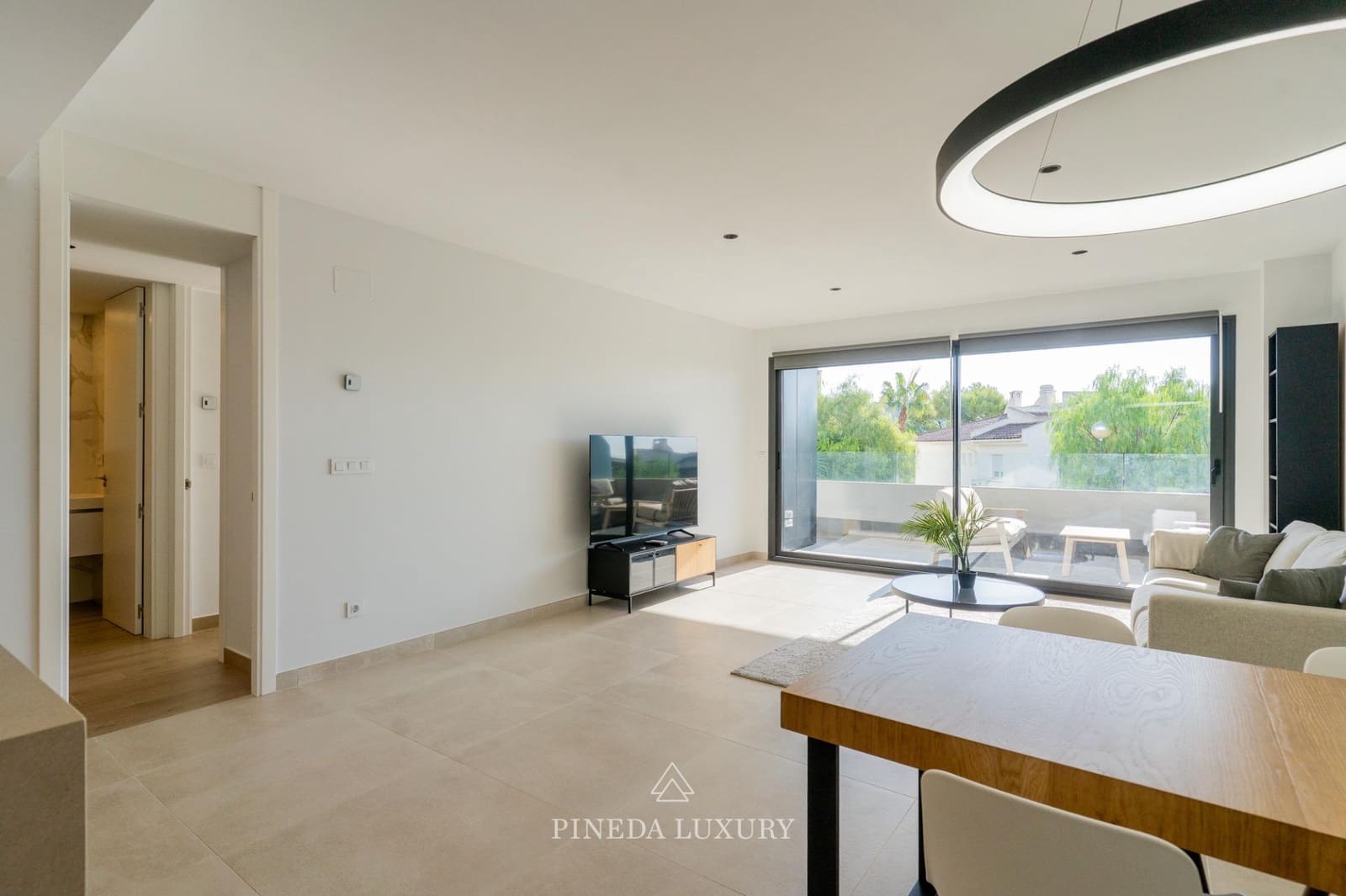 2 camera da letto Appartamento da affittare in Pucol con piscina garage - 2.750 € (Rif: 10155310)