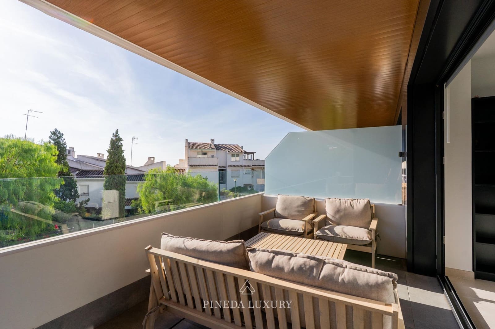 2 camera da letto Appartamento da affittare in Pucol con piscina garage - 2.750 € (Rif: 10155310)