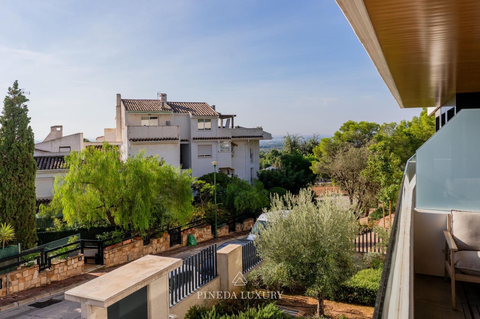 2 camera da letto Appartamento da affittare in Pucol con piscina garage - 2.750 € (Rif: 10155310)