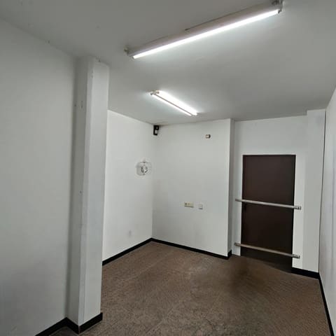 Erhverv til salg i La Malva-Rosa, Valencia by - € 400.000 (Ref: 10180655)
