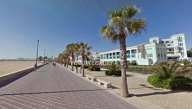 9 soveværelse Hotel til salg i Cabanyal-Canyamelar, Valencia by - € 1.800.000 (Ref: 9050999)