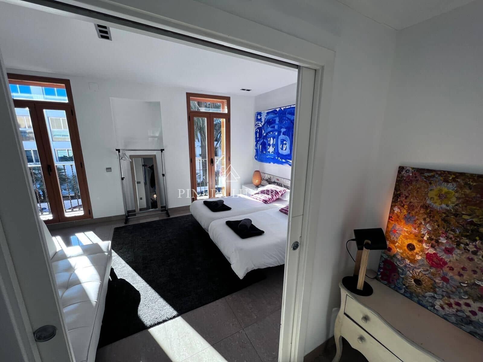 6 sovrum Radhus till salu i Valencia stad med pool - 990 000 € (Ref: 9400946)