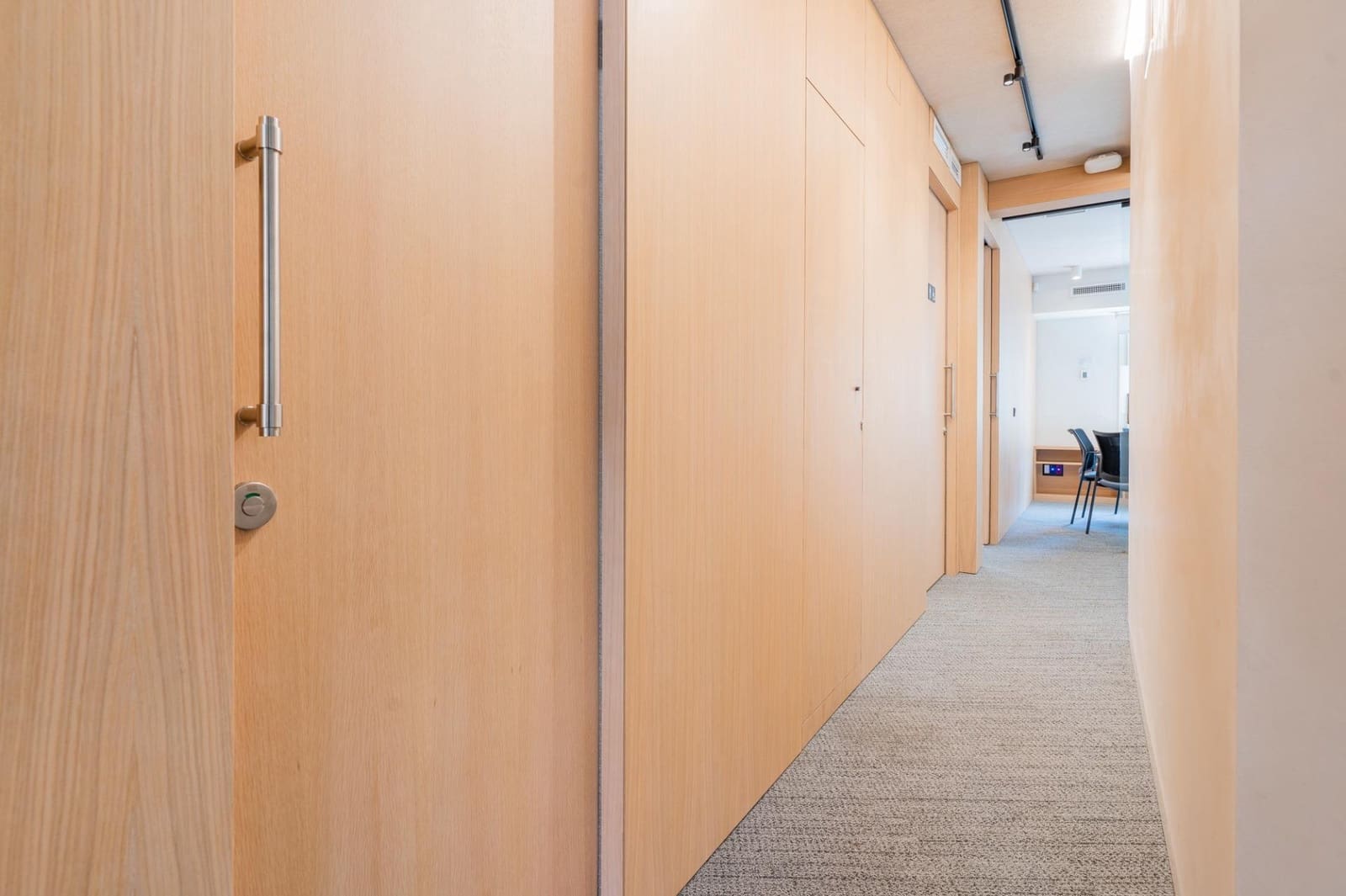 Ufficio in vendita in Valencia citta - 585.000 € (Rif: 9400947)