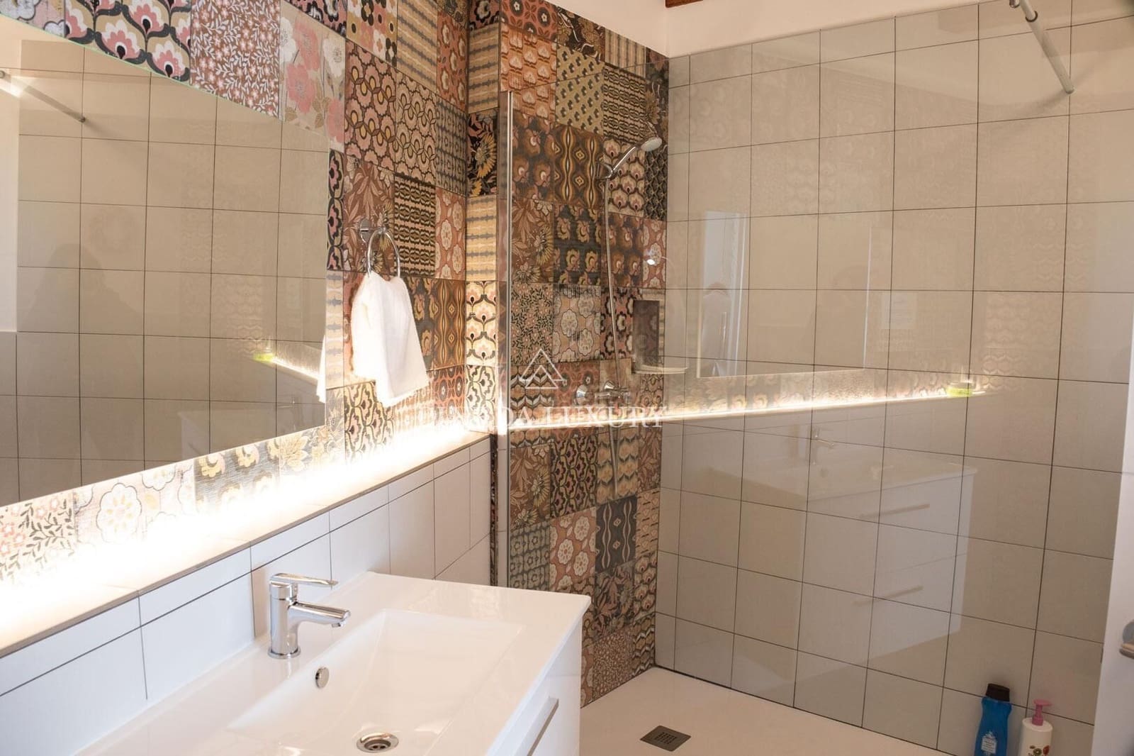 3 soveværelse Lejlighed til salg i Valencia by - € 690.000 (Ref: 9400949)