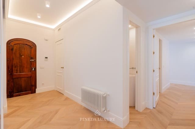 3 sypialnia Mieszkanie na sprzedaż w El Botanic, Miasto Walencja - 750 000 € (Ref: 9400950)