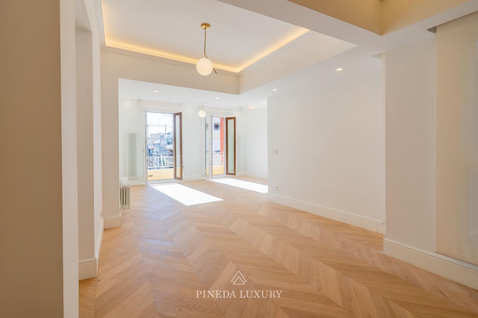 3 slaapkamer Flat te koop in Valencia stad - € 750.000 (Ref: 9400950)