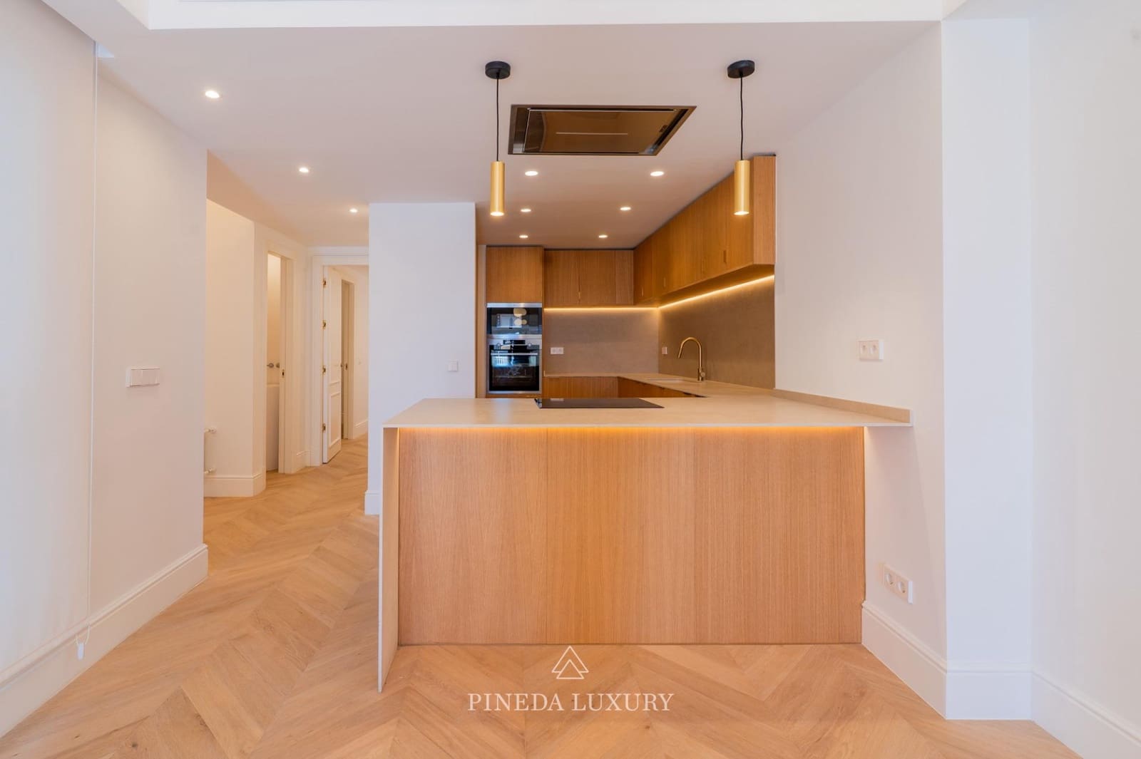 3 slaapkamer Flat te koop in Valencia stad - € 750.000 (Ref: 9400950)