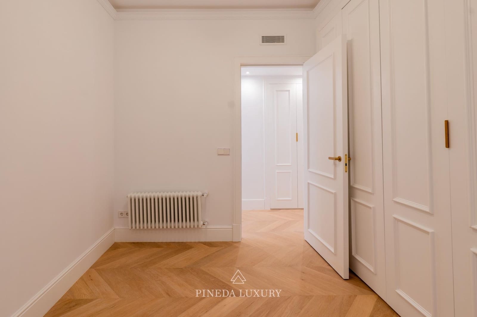 3 slaapkamer Flat te koop in Valencia stad - € 750.000 (Ref: 9400950)