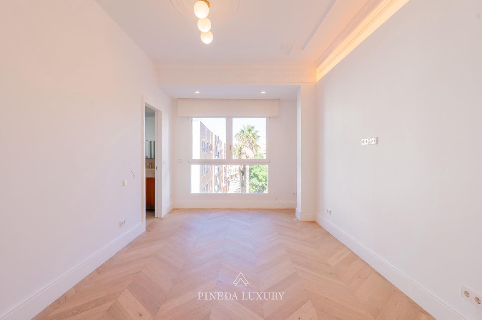 3 slaapkamer Flat te koop in Valencia stad - € 750.000 (Ref: 9400950)