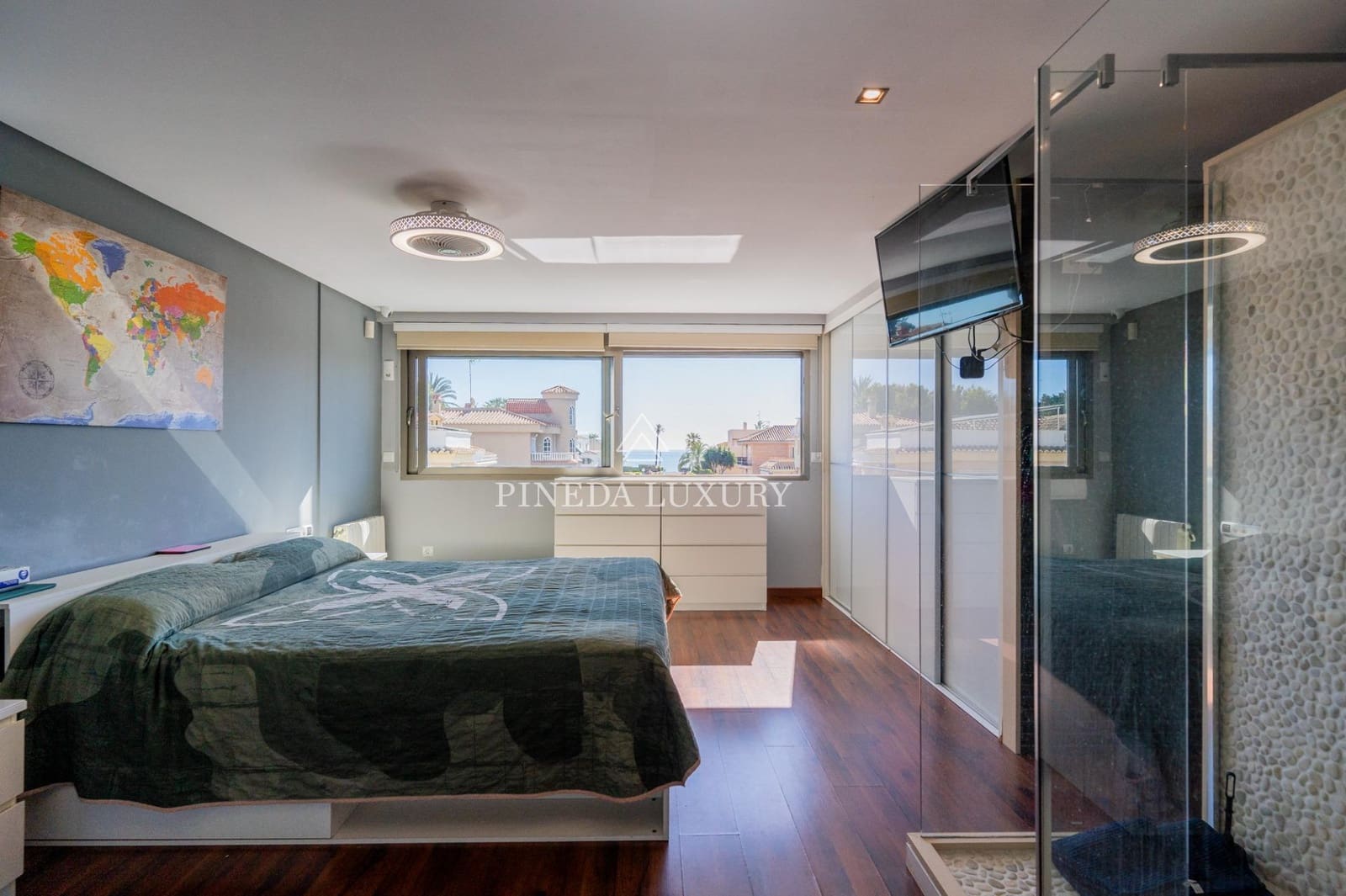 3 soverom Rekkehus til salgs i Puig med svømmebasseng garasje - € 590 000 (Ref: 9400954)