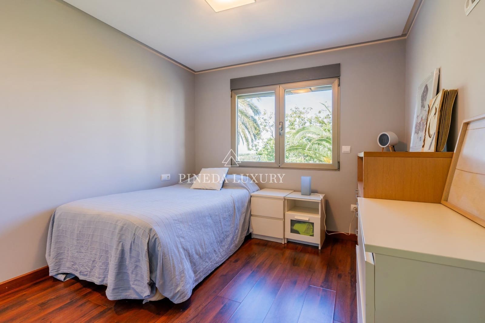 3 soverom Rekkehus til salgs i Puig med svømmebasseng garasje - € 590 000 (Ref: 9400954)