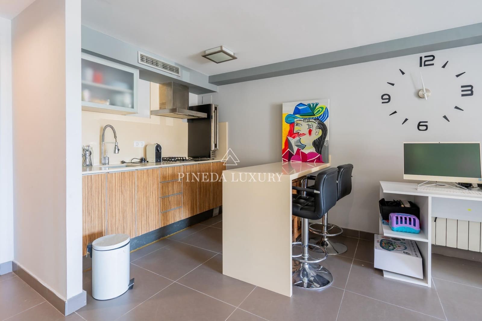 3 soverom Rekkehus til salgs i Puig med svømmebasseng garasje - € 590 000 (Ref: 9400954)