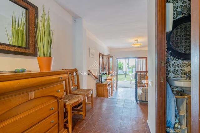 Adosado de 4 habitaciones en Puig en venta - 720.000 € (Ref: 9400955)