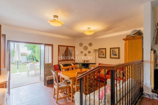 Adosado de 4 habitaciones en Puig en venta - 720.000 € (Ref: 9400955)