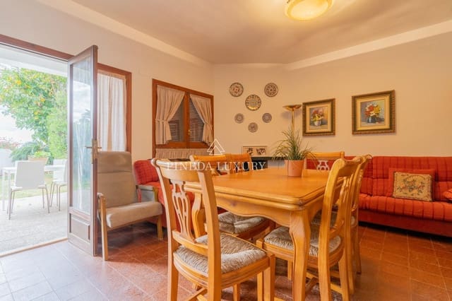 Adosado de 4 habitaciones en Puig en venta - 720.000 € (Ref: 9400955)