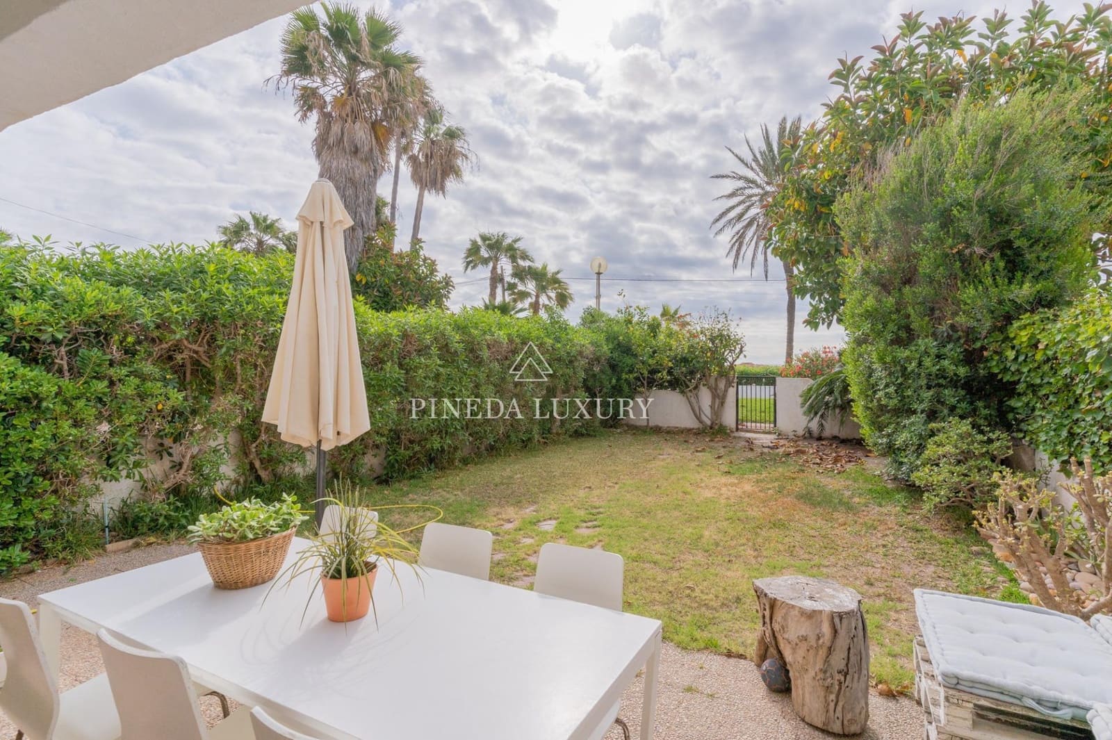 4 soverom Rekkehus til salgs i Puig - € 720 000 (Ref: 9400955)