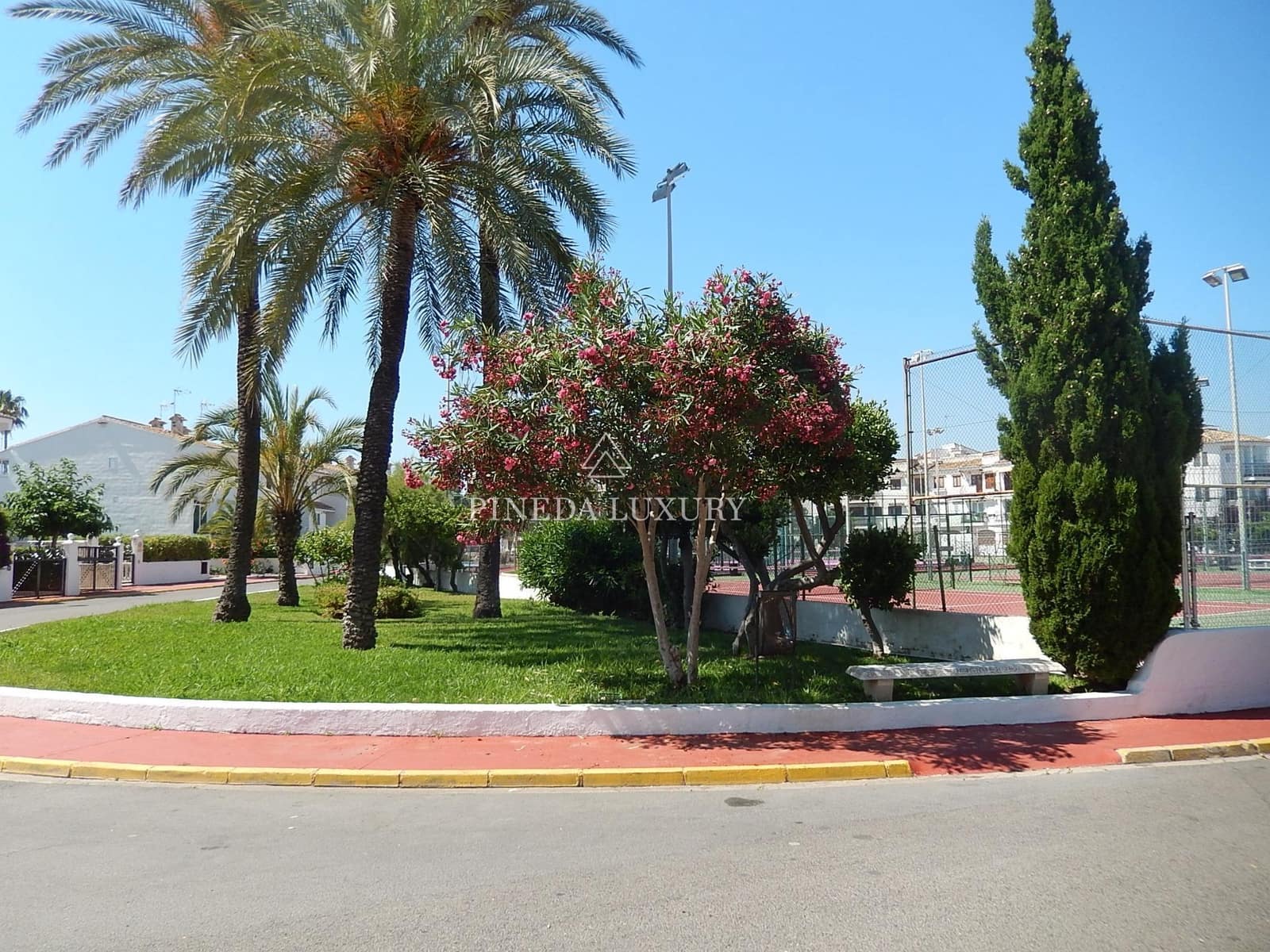 4 soverom Rekkehus til salgs i Puig - € 720 000 (Ref: 9400955)