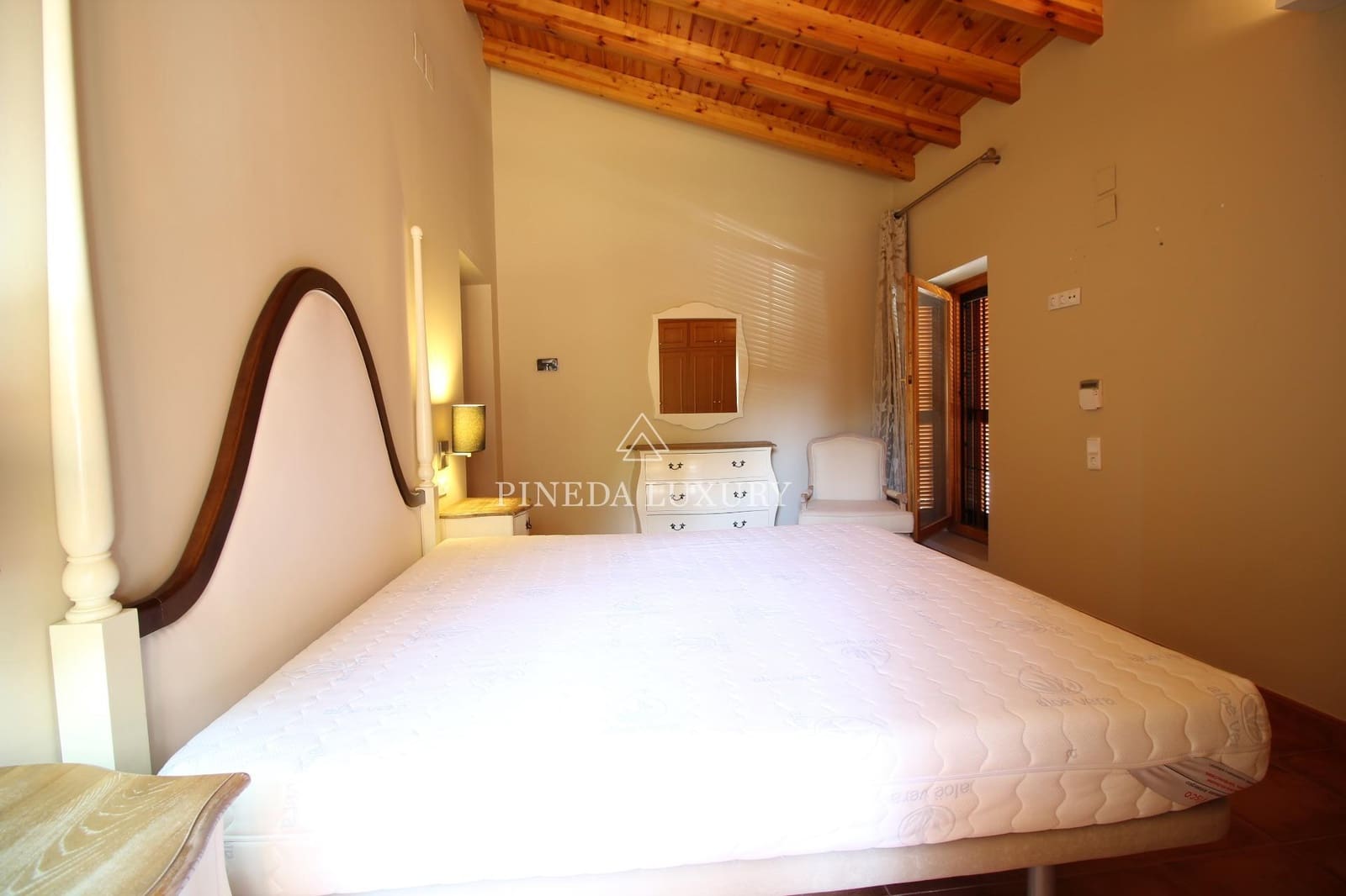 3 sovrum Villa till salu i Puig med pool garage - 899 000 € (Ref: 9400957)