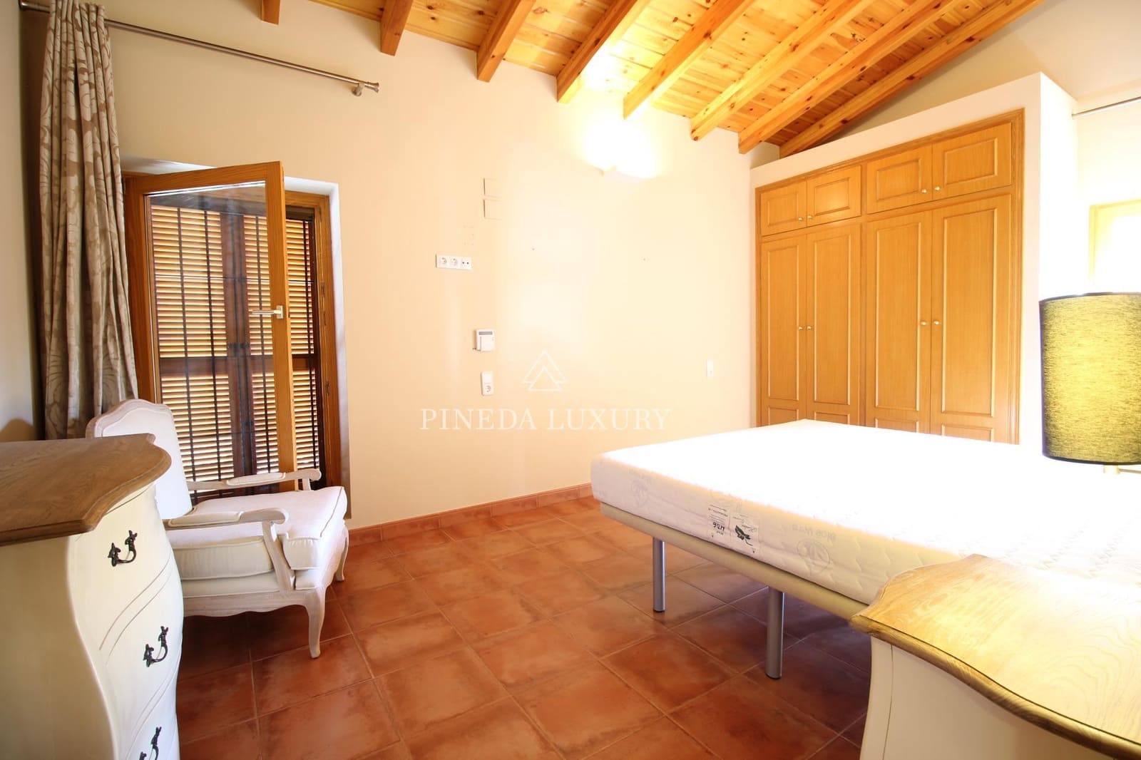 3 sovrum Villa till salu i Puig med pool garage - 899 000 € (Ref: 9400957)