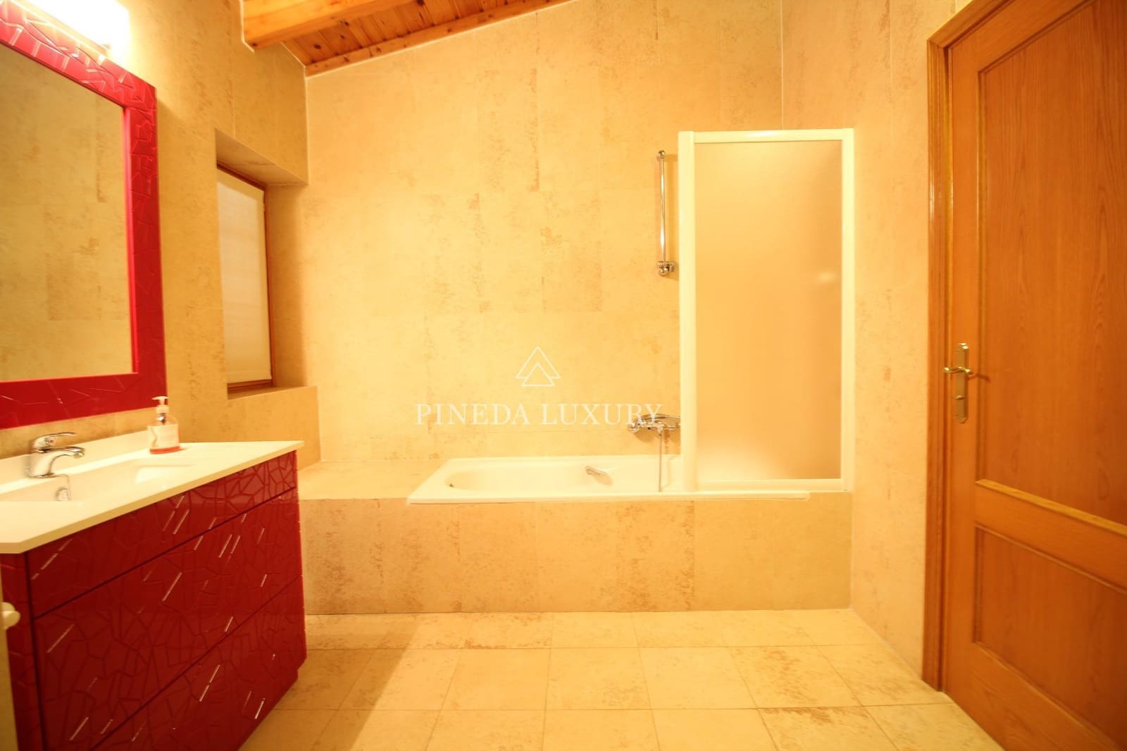 3 sovrum Villa till salu i Puig med pool garage - 899 000 € (Ref: 9400957)