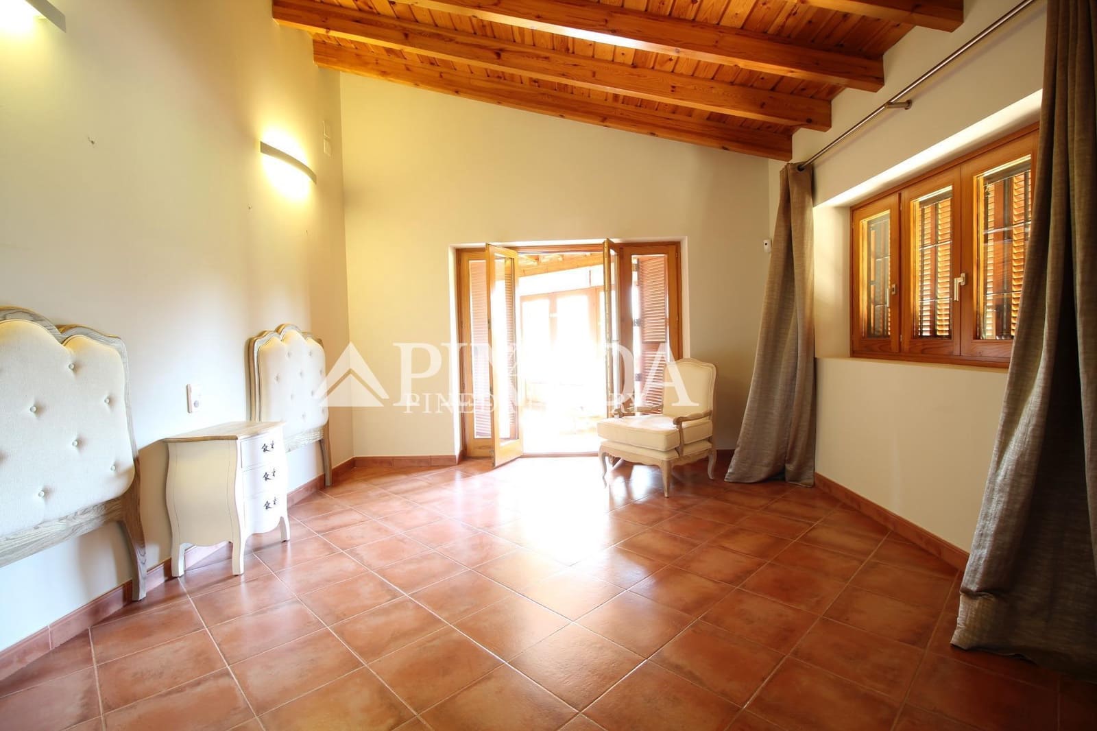 3 Zimmer Villa zu verkaufen in Puig mit Pool Garage - 899.000 € (Ref: 9400957)