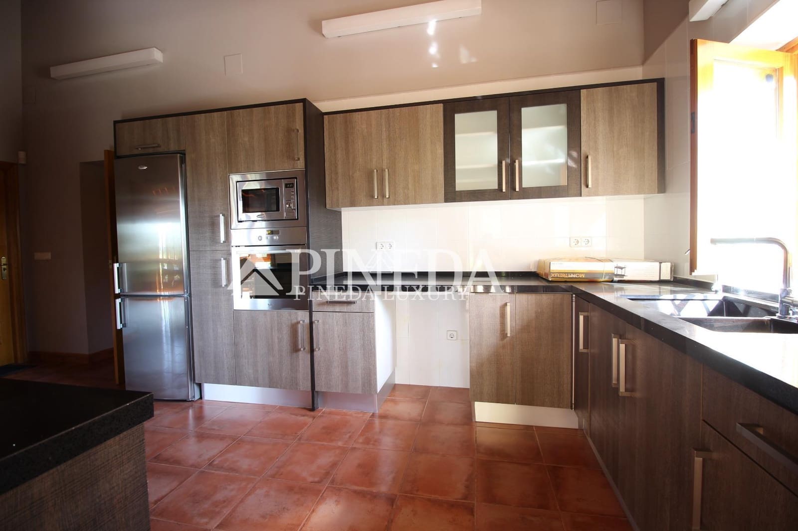 3 Zimmer Villa zu verkaufen in Puig mit Pool Garage - 899.000 € (Ref: 9400957)