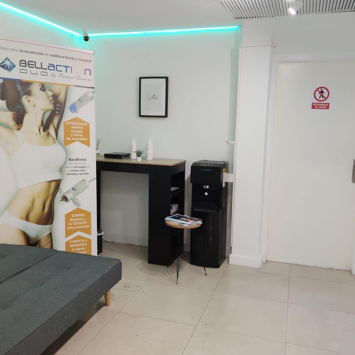Local Commercial à louer à Valence ville - 5 500 € (Ref: 9400959)