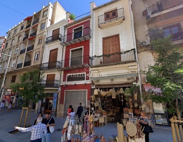 Commercial for sale in Sant Francesc, Valencia city - € 750,000 (Ref: 9400961)